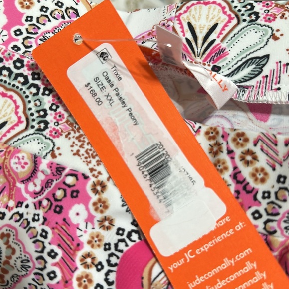 NWT Jude Connally
Trixie Jude Cloth Stretch Knit Oasis Paisley Peony Print Pants - Picture 4 of 4